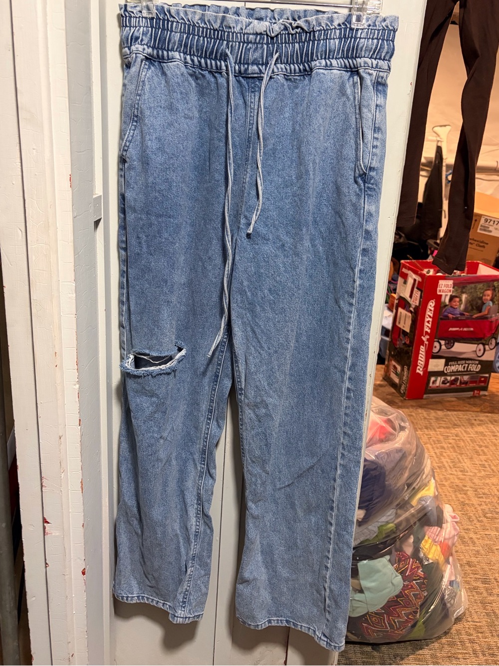 Womens forever 21 jeans size 27